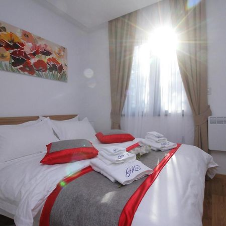Time Out Lux Apartmani Zlatibor Buitenkant foto