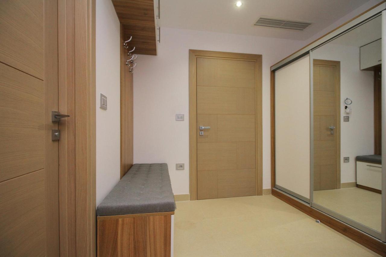Time Out Lux Apartmani Zlatibor Buitenkant foto