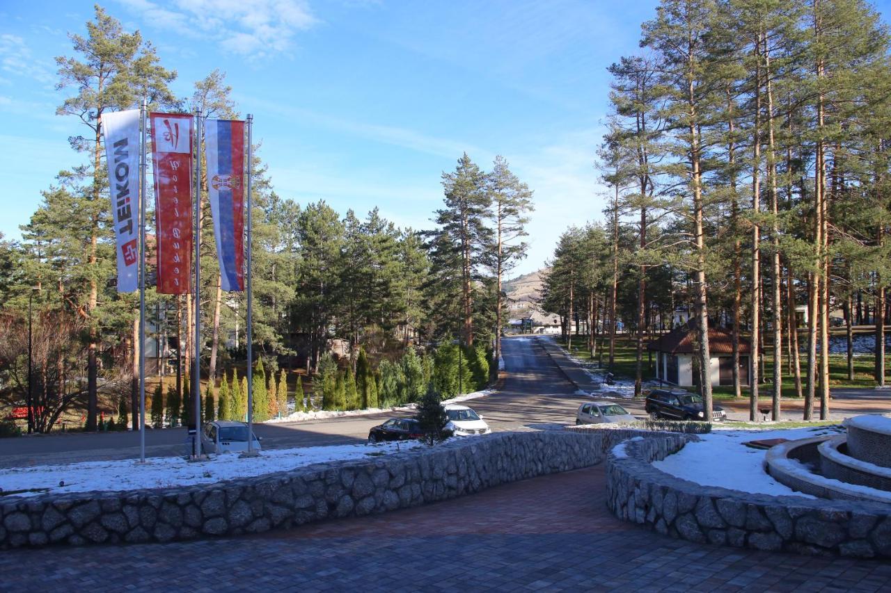 Time Out Lux Apartmani Zlatibor Buitenkant foto