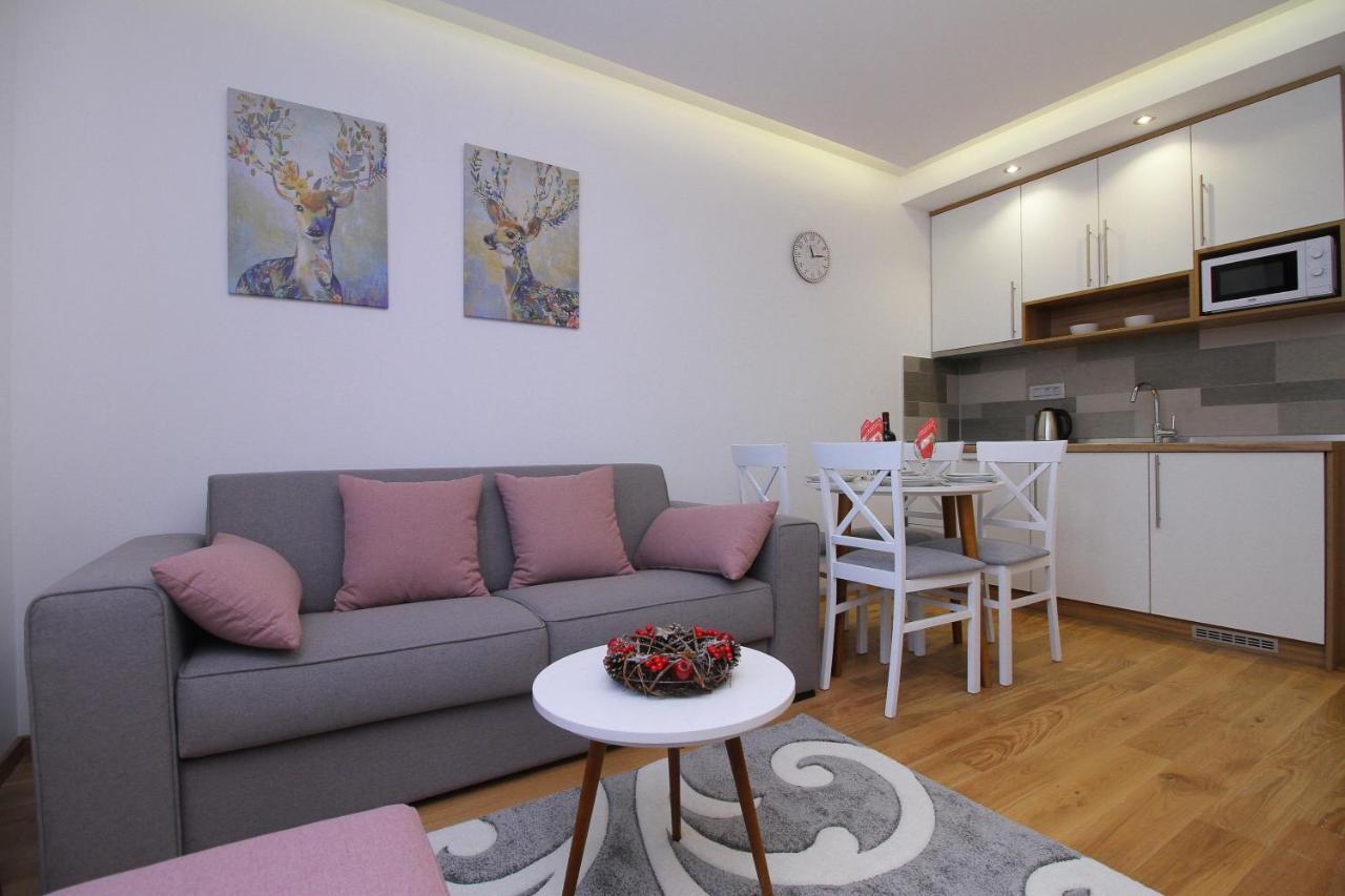 Time Out Lux Apartmani Zlatibor Buitenkant foto