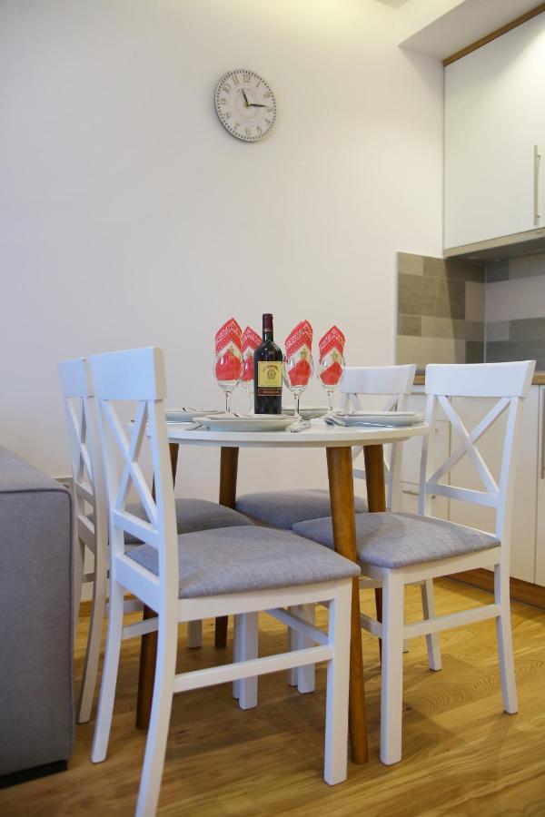 Time Out Lux Apartmani Zlatibor Buitenkant foto