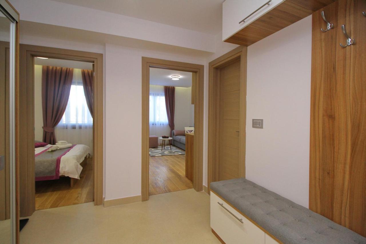 Time Out Lux Apartmani Zlatibor Buitenkant foto